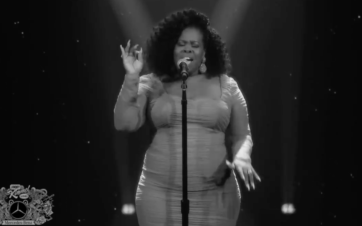 Pass The Tissues ‘Coz Glee Star Amber Riley Just Sung A Tribute To Naya Rivera & I’m Sobbing