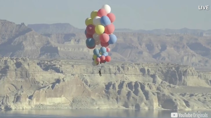 David Blaine’s Balloon Stunt Has Reignited The Flat Earth Theory & Of Course It Has