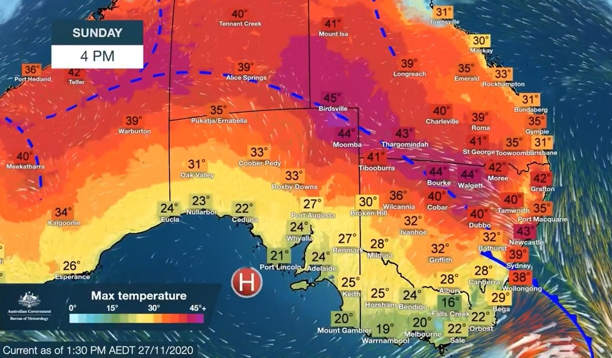 There’s A 100% Chance Of You Being A Sticky Mess With A ‘Severe Heatwave’ Hitting This Weekend