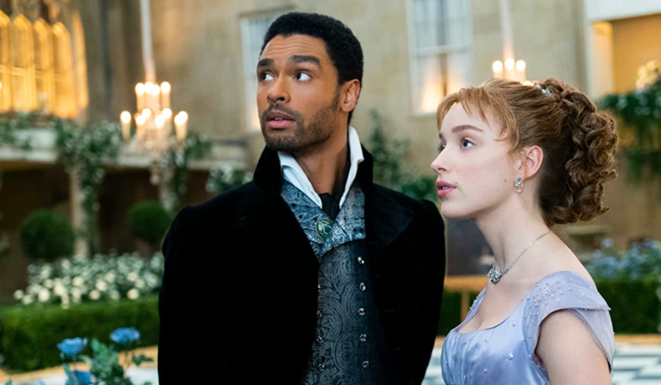 Regé-Jean Page Has Very Coyly Addressed Rumours He’s Dating Bridgerton Co-Star Phoebe Dynevor