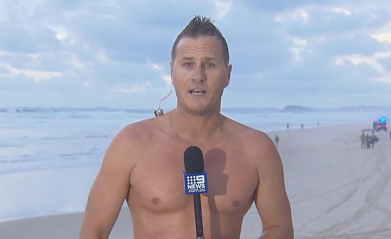 Gold Coast Weather Reporter Pulls Man’s Body From The Surf Moments After Live Cross