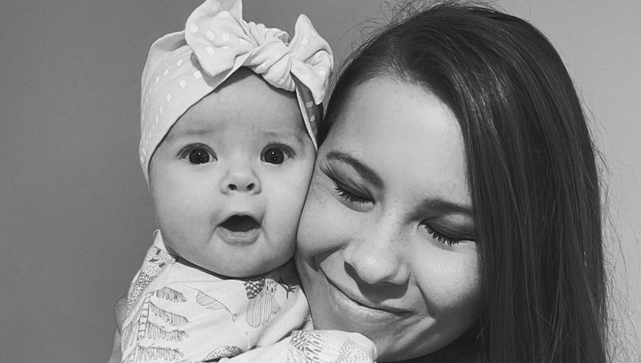 Bindi Irwin Is Turning Off Social Media After Opening Up About The ‘Mental Abuse’ She Suffered