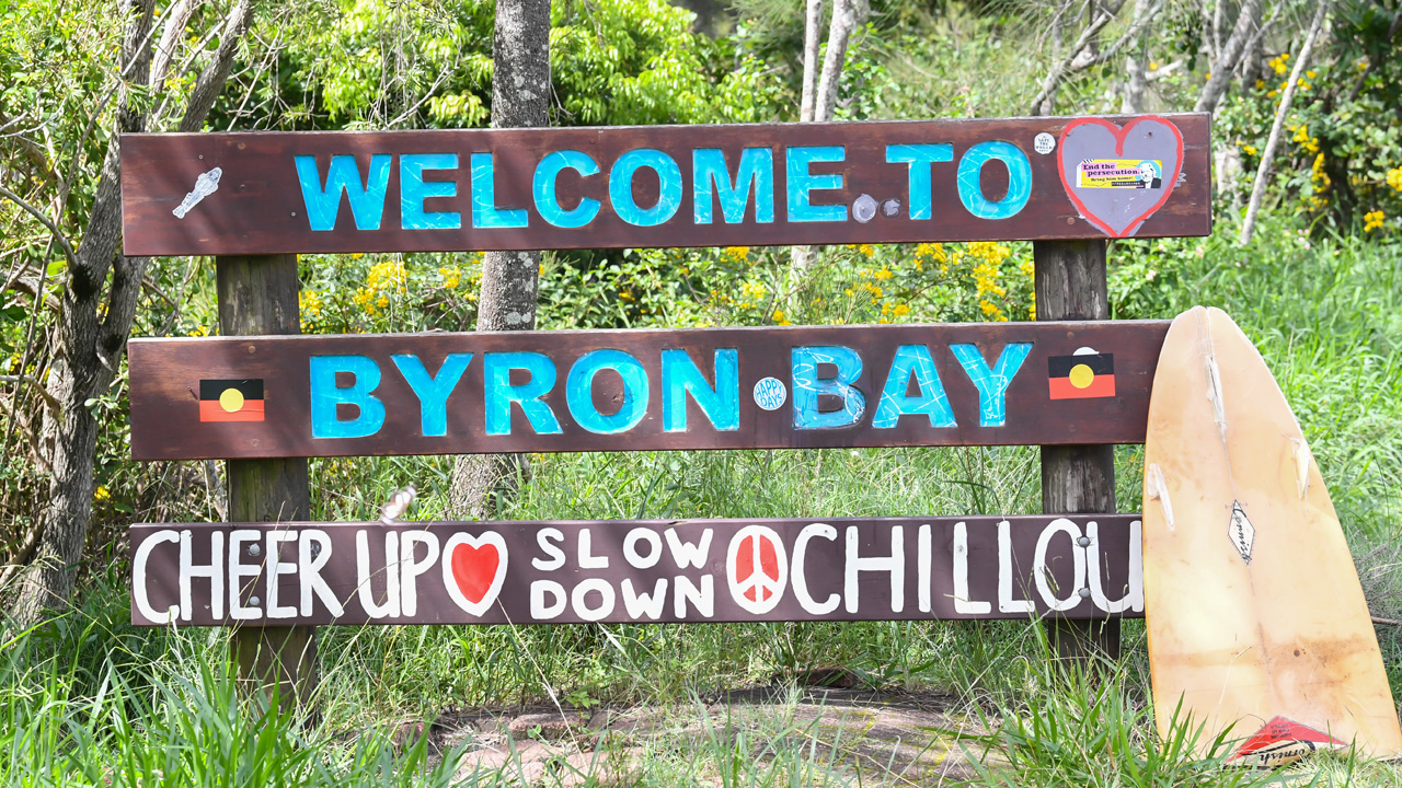 Police Have Charged The Sydney Bloke Who Travelled To Byron And Kicked Off Its 7-Day Lockdown