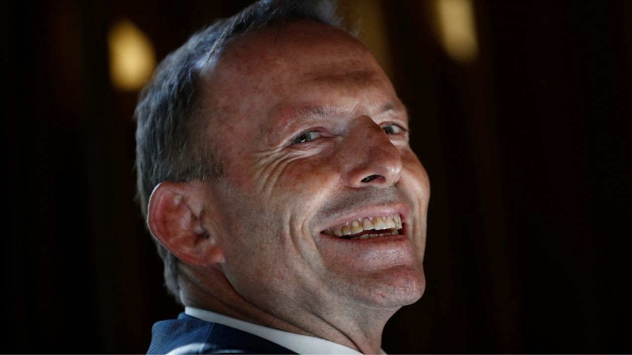 Tony Abbott Was Papped Not Wearing A Mask In Manly & Popped Off About ‘Oppressive Regimes’
