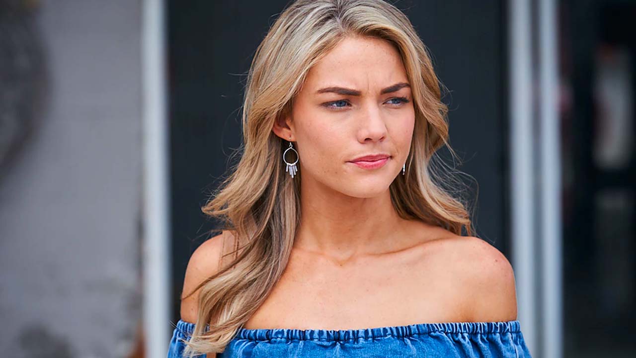 Sam Frost Says Her Home & Away Character Will Be Written Out Of The Show Until She’s Vaxxed