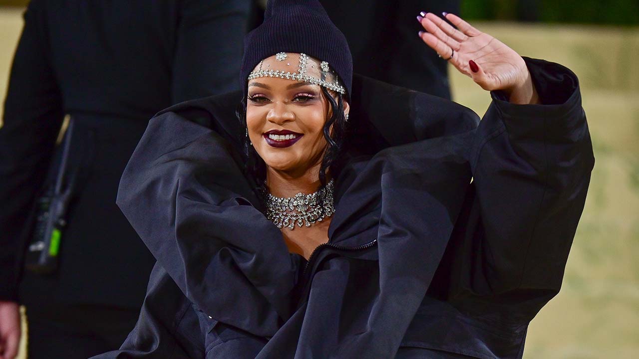 Rihanna Donated $15m To Climate Change Orgs And Dear World Govts, Go On And Take A Fkn Bow