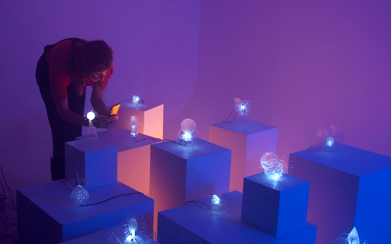Meet The Australian Artist Creating Light Sculptures That Blur The Line Between Art & Science